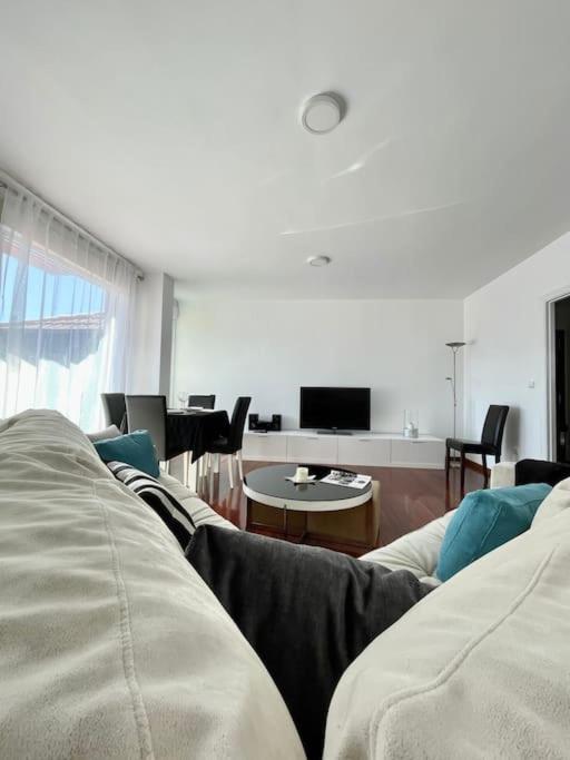 Planta Baja-Jardin-Parking Apartment Santander Exterior foto