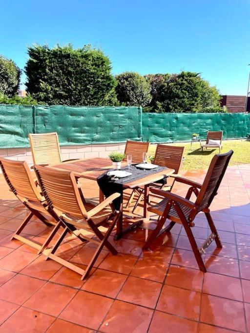 Planta Baja-Jardin-Parking Apartment Santander Exterior foto